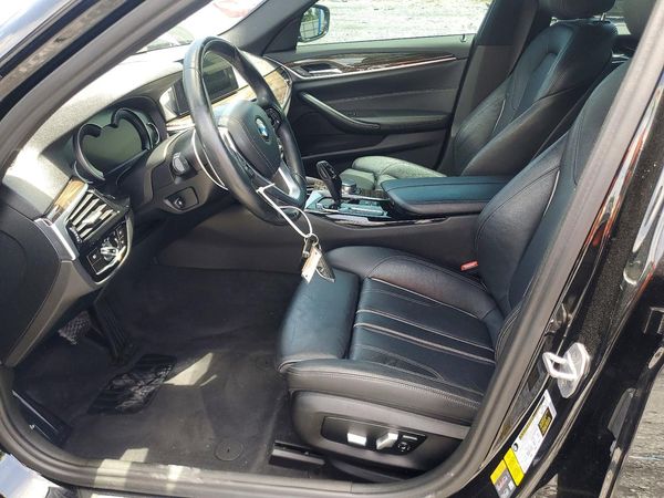 2018 BMW 530E