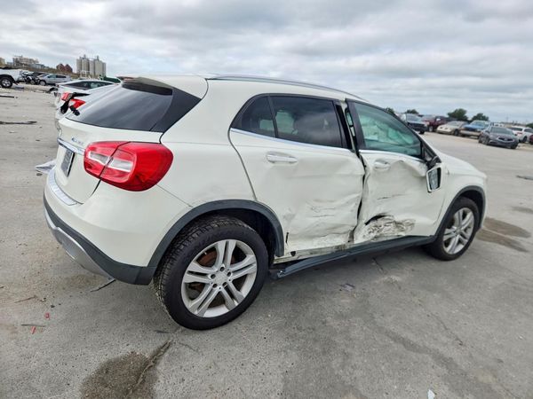2018 MERCEDES-BENZ GLA GLA250-4M