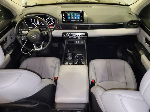 2025 HONDA PILOT