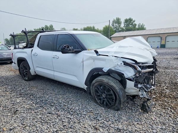 2026 TOYOTA TUNDRA