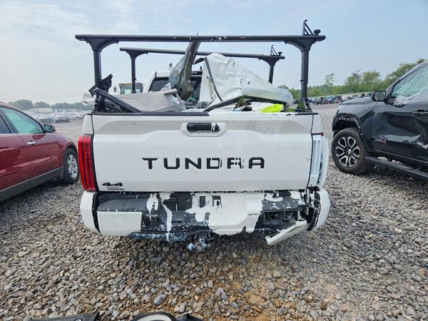 2026 TOYOTA TUNDRA
