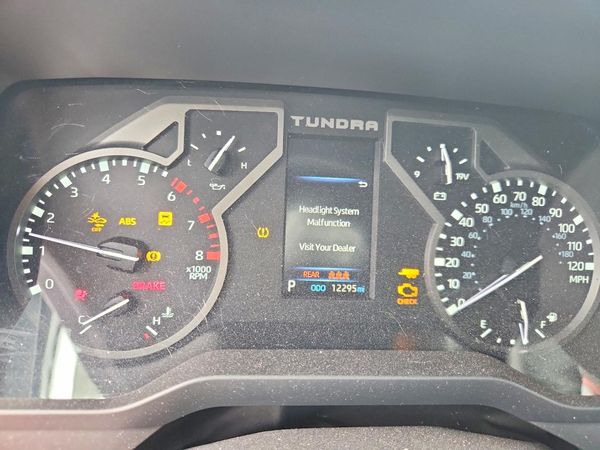 2026 TOYOTA TUNDRA