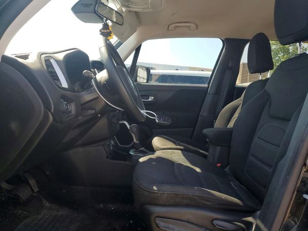 2019 JEEP RENEGADE LATITUDE 4X4