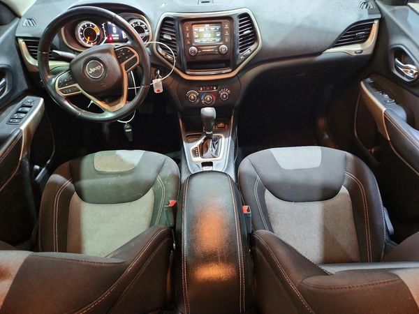 2018 JEEP CHEROKEE LATITUDE FWD