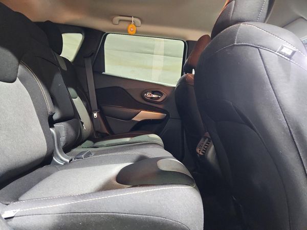2018 JEEP CHEROKEE LATITUDE FWD