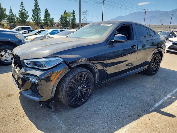 2020 BMW X6 M50i