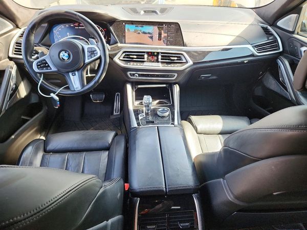 2020 BMW X6 M50i