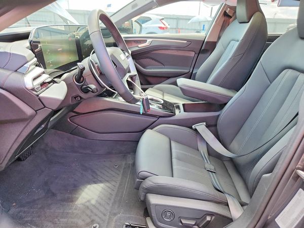 2026 AUDI A6