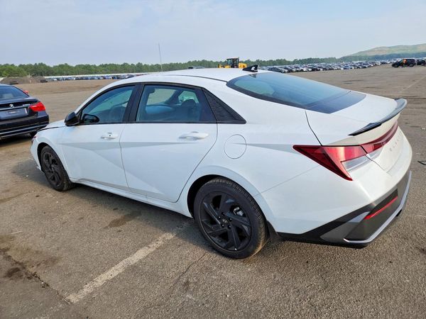 2026 HYUNDAI ELANTRA