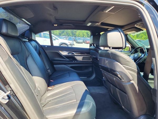 2019 BMW 740 xDrive
