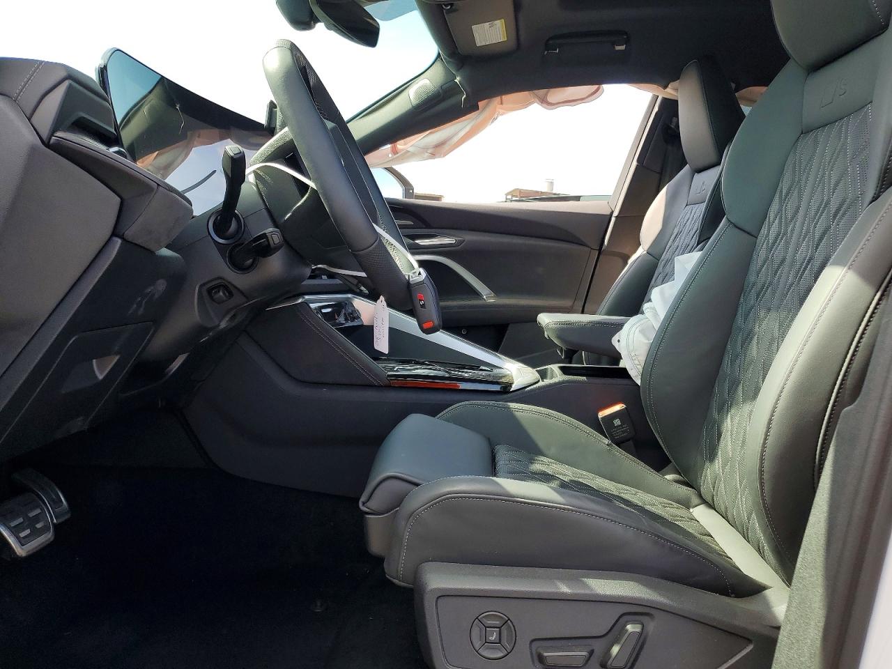 2025 AUDI SQ5 quattro Prestige