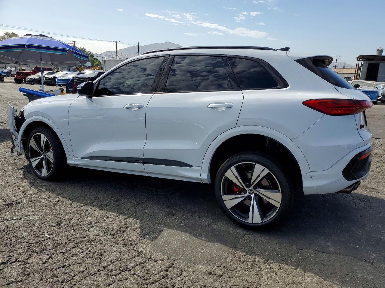 2025 AUDI SQ5 quattro Prestige