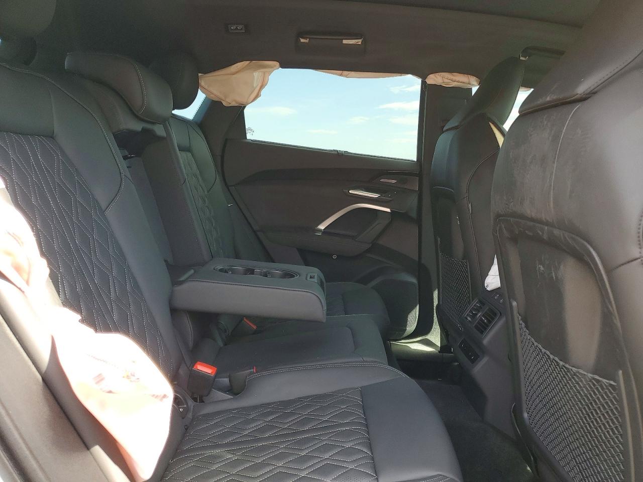 2025 AUDI SQ5 quattro Prestige