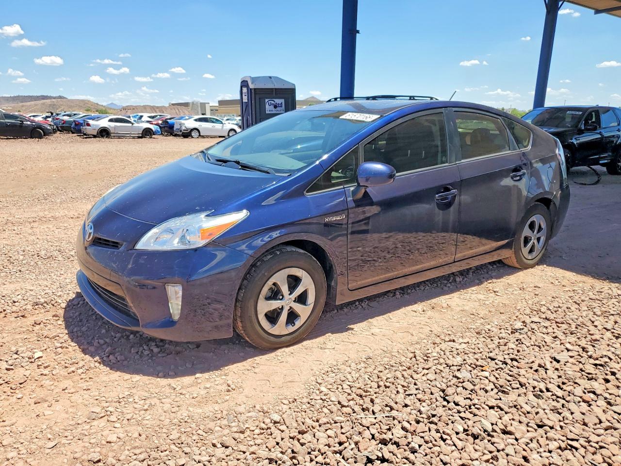 2015 TOYOTA PRIUS