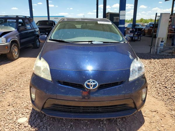 2015 TOYOTA PRIUS