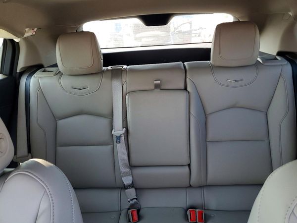 2023 CADILLAC XT4 Luxury
