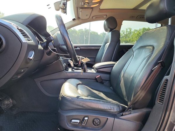 2013 AUDI Q7 Premium Plus