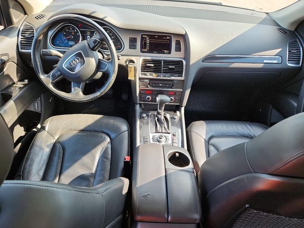 2013 AUDI Q7 Premium Plus