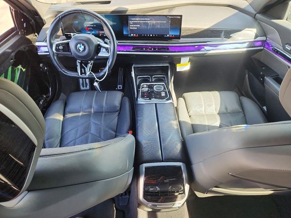2024 BMW 740