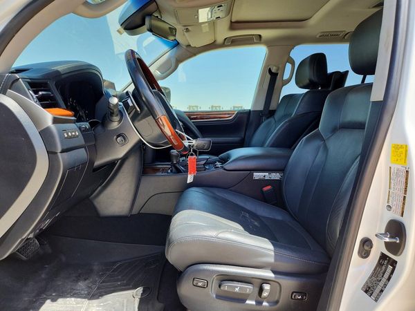 2020 LEXUS LX 570 Luxury