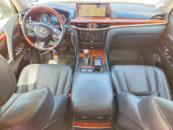 2020 LEXUS LX 570 Luxury