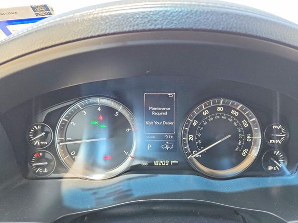 2020 LEXUS LX 570 Luxury