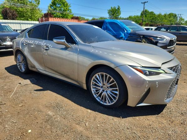 2023 LEXUS IS 300 Premium