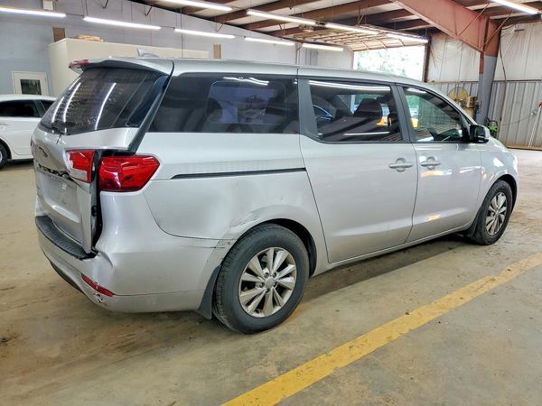 2016 KIA SEDONA L - Low level
