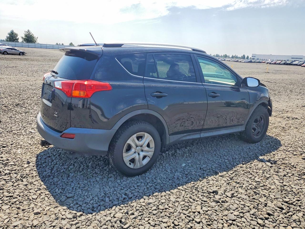 2015 TOYOTA RAV4 LE (X Grade)