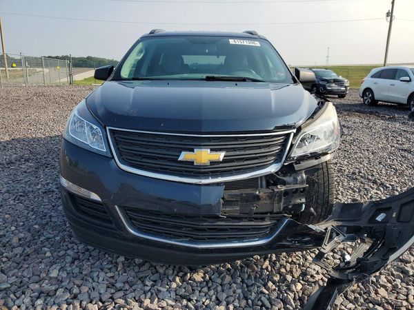 2015 CHEVROLET TRAVERSE LS