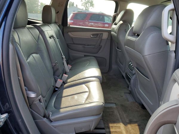 2015 CHEVROLET TRAVERSE LS