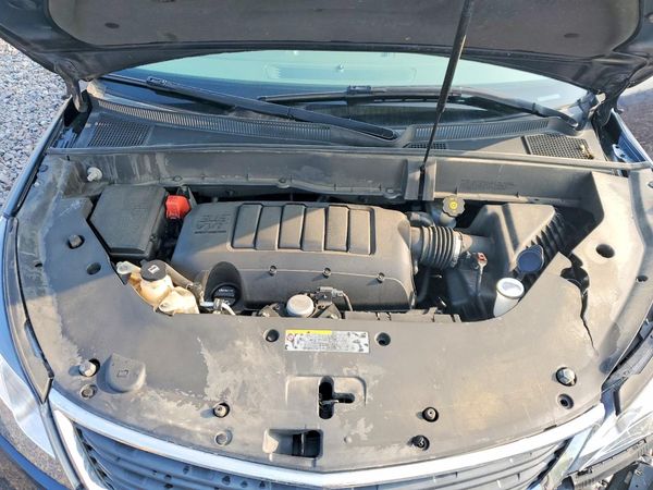 2015 CHEVROLET TRAVERSE LS