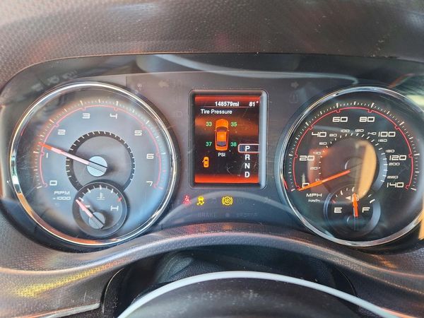 2014 DODGE CHARGER SE