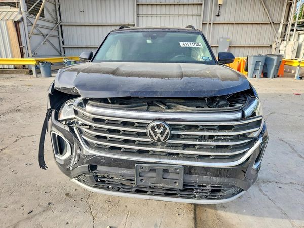 2024 VOLKSWAGEN ATLAS SE w/ Technology