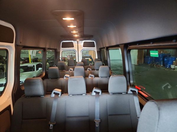 2025 MERCEDES-BENZ SPRINTER