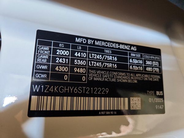 2025 MERCEDES-BENZ SPRINTER