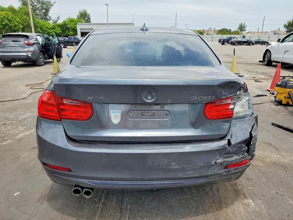 2013 BMW 328 xDrive