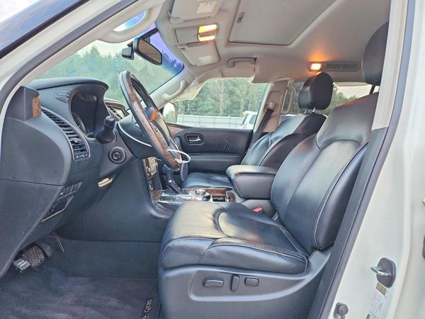 2017 INFINITI QX80