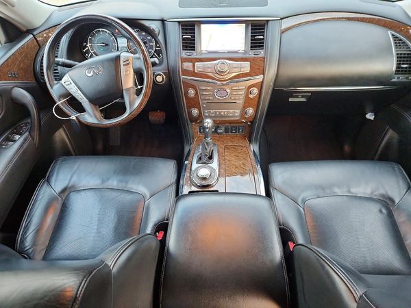 2017 INFINITI QX80