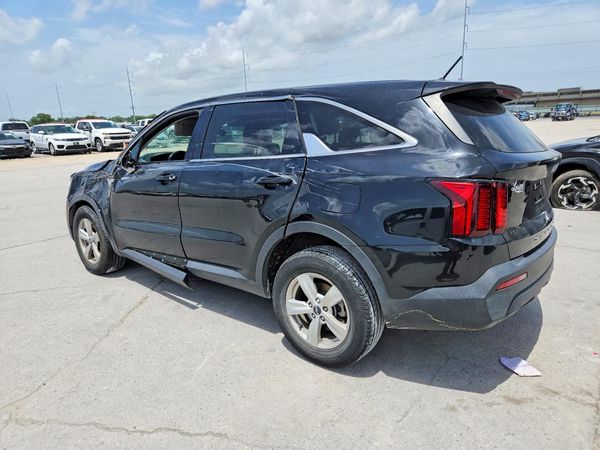 2022 KIA SORENTO