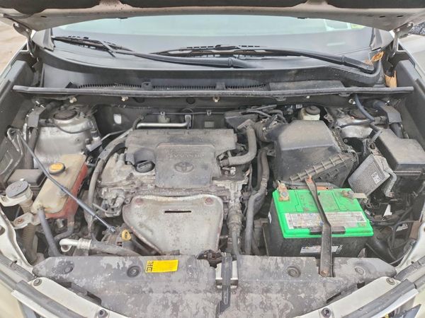 2015 TOYOTA RAV4