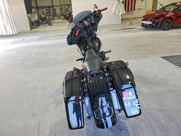 2015 HARLEY-DAVIDSON FLHXS