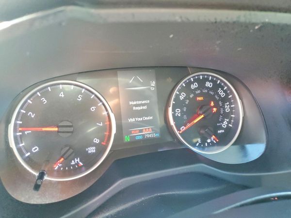 2019 TOYOTA RAV4 LE