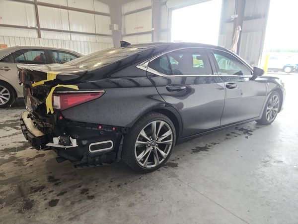 2021 LEXUS ES 350
