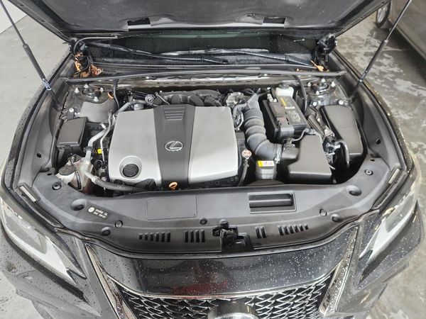 2021 LEXUS ES 350