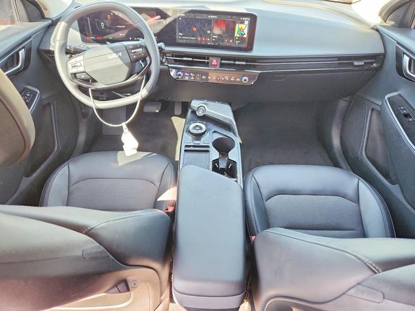2025 KIA EV6