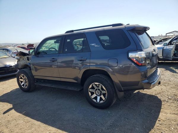 2023 TOYOTA 4RUNNER TRD offroad