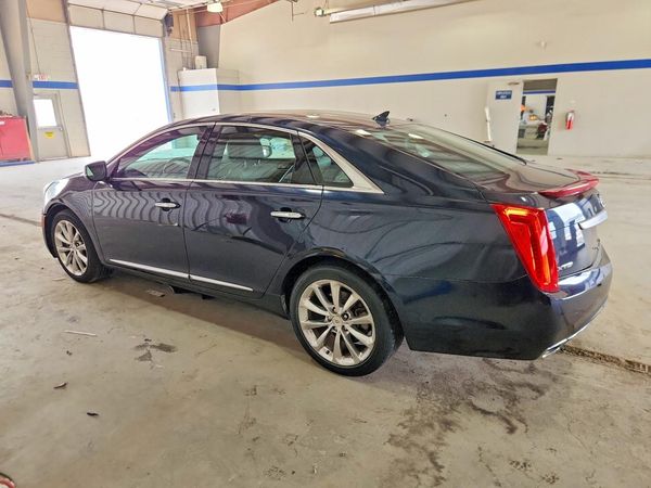 2013 CADILLAC XTS Luxury