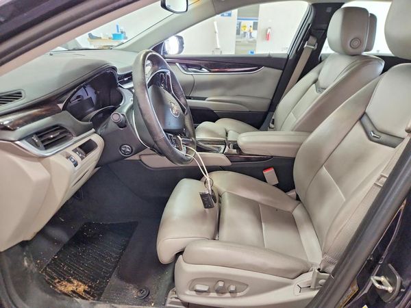 2013 CADILLAC XTS Luxury