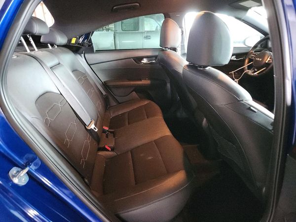 2024 KIA FORTE GT Line
